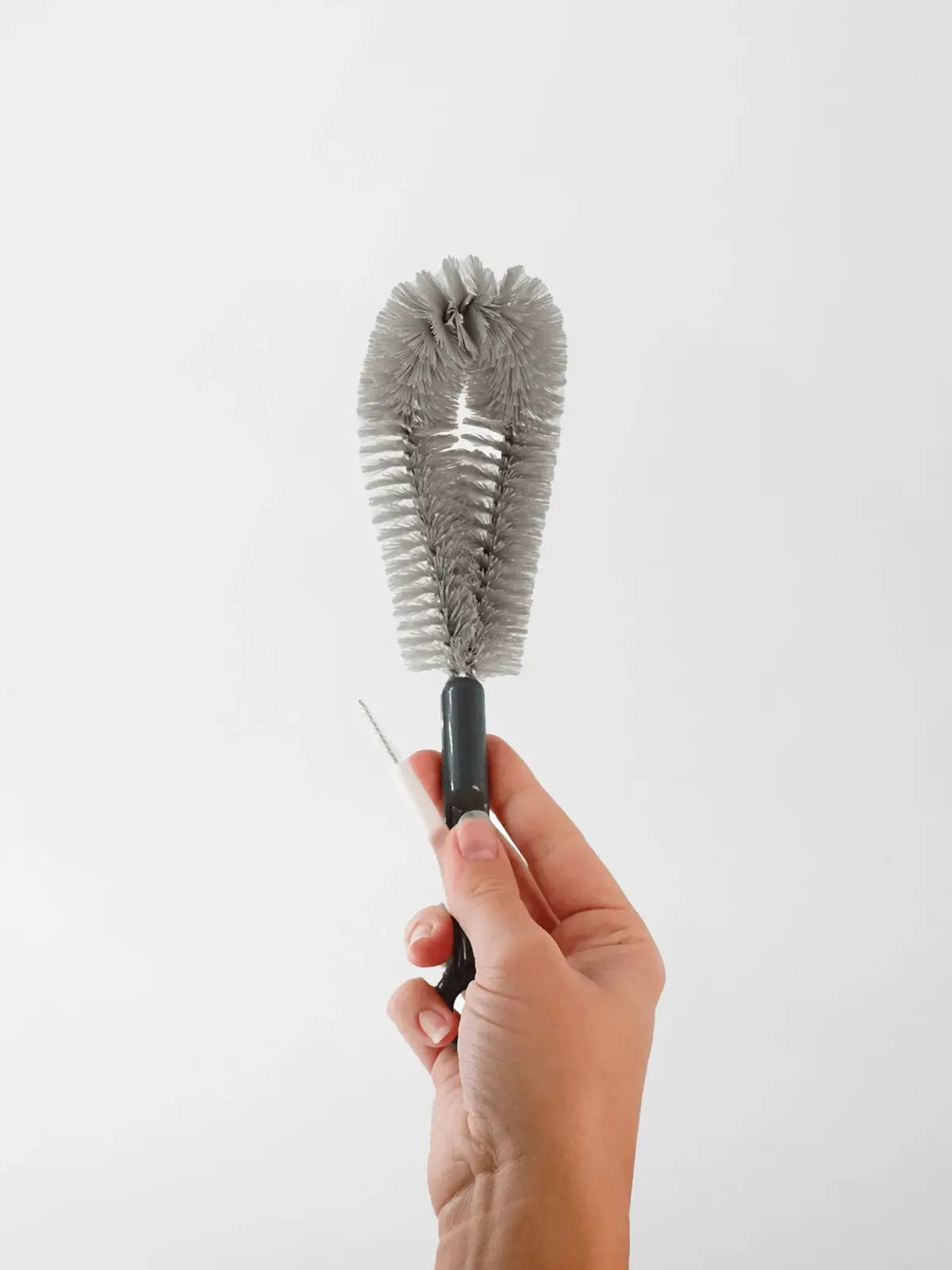 Brosse de nettoyage pour tire-lait et biberon